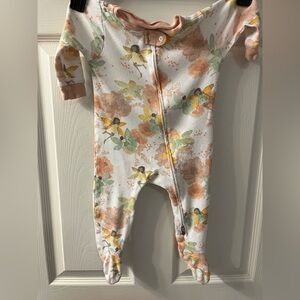 Adorable Burt's Bees Floral & Fairy Footed One-Piece Pajamas size 6-9M